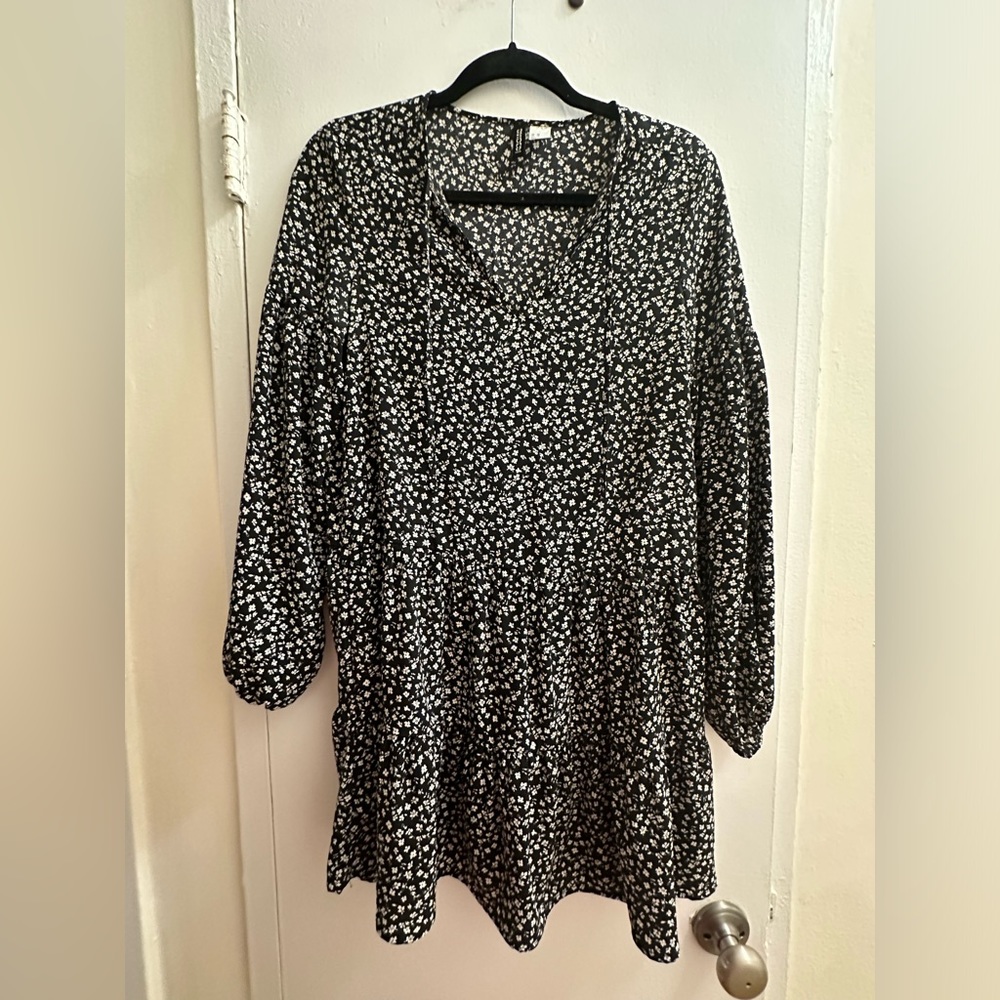 H&M, XS, flowy dress